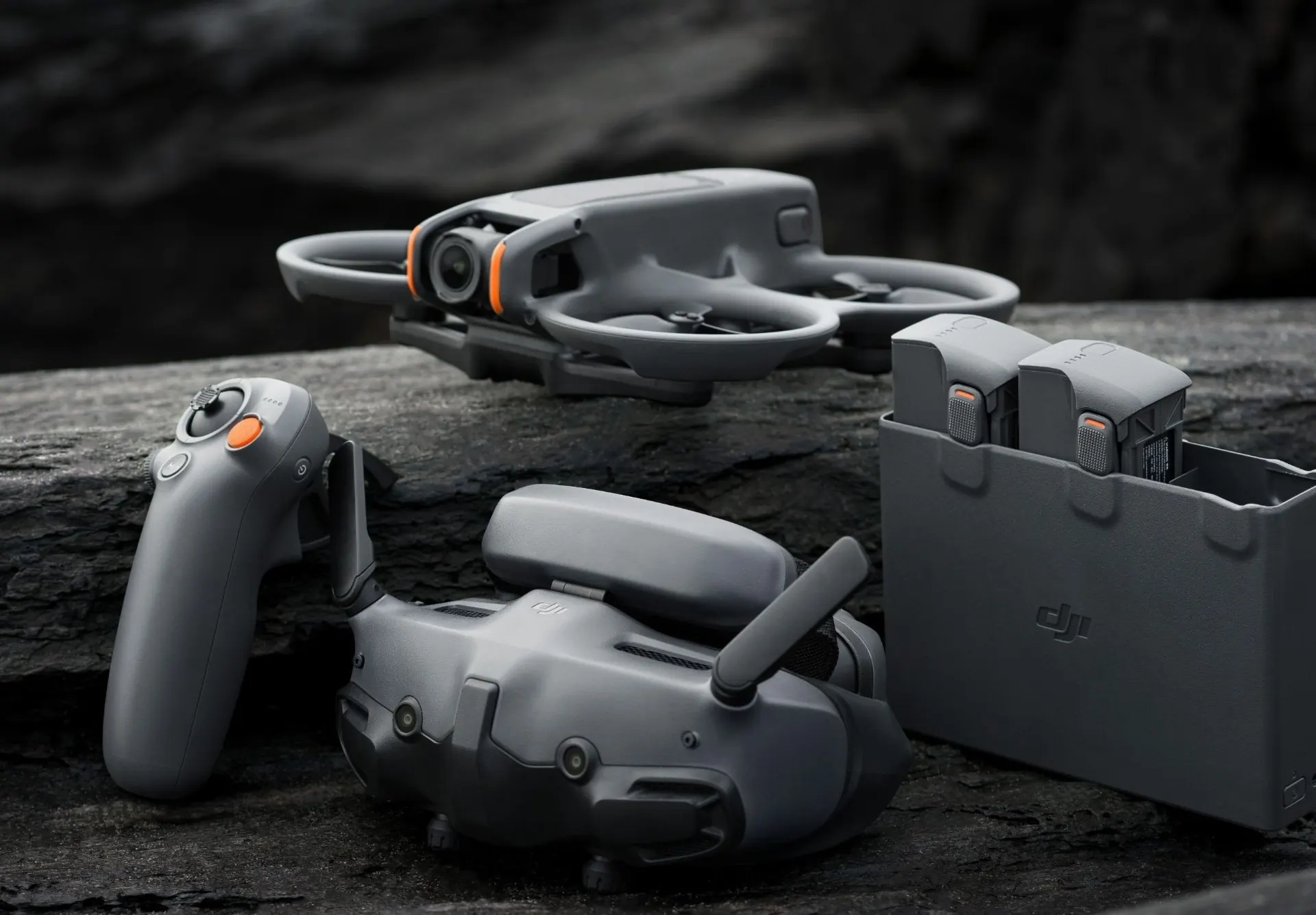 DJI Avata 2 Fly More Combo