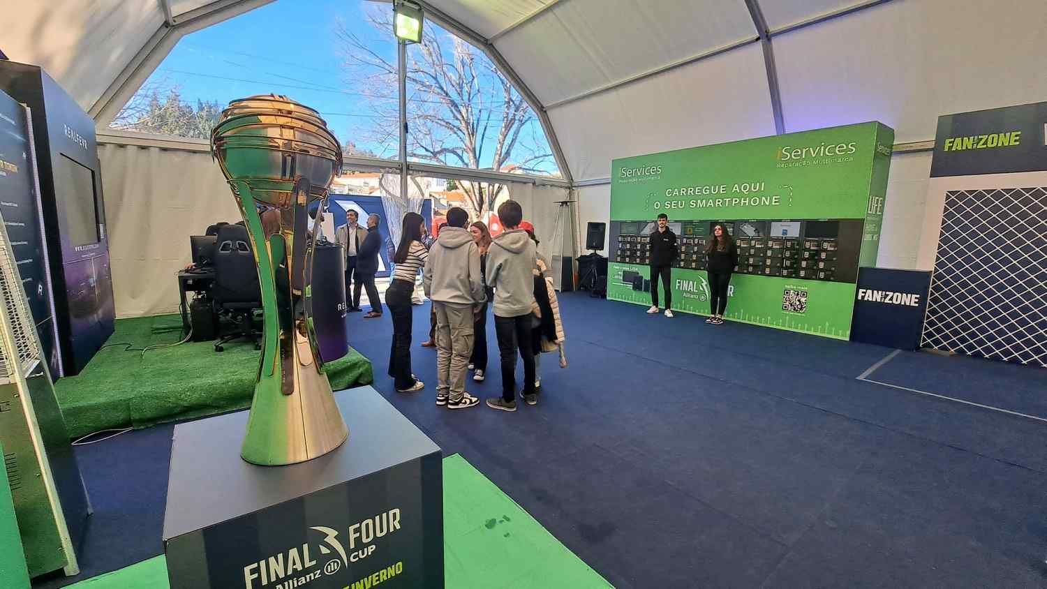 Iservices est en finale de la Coupe de la Ligue!