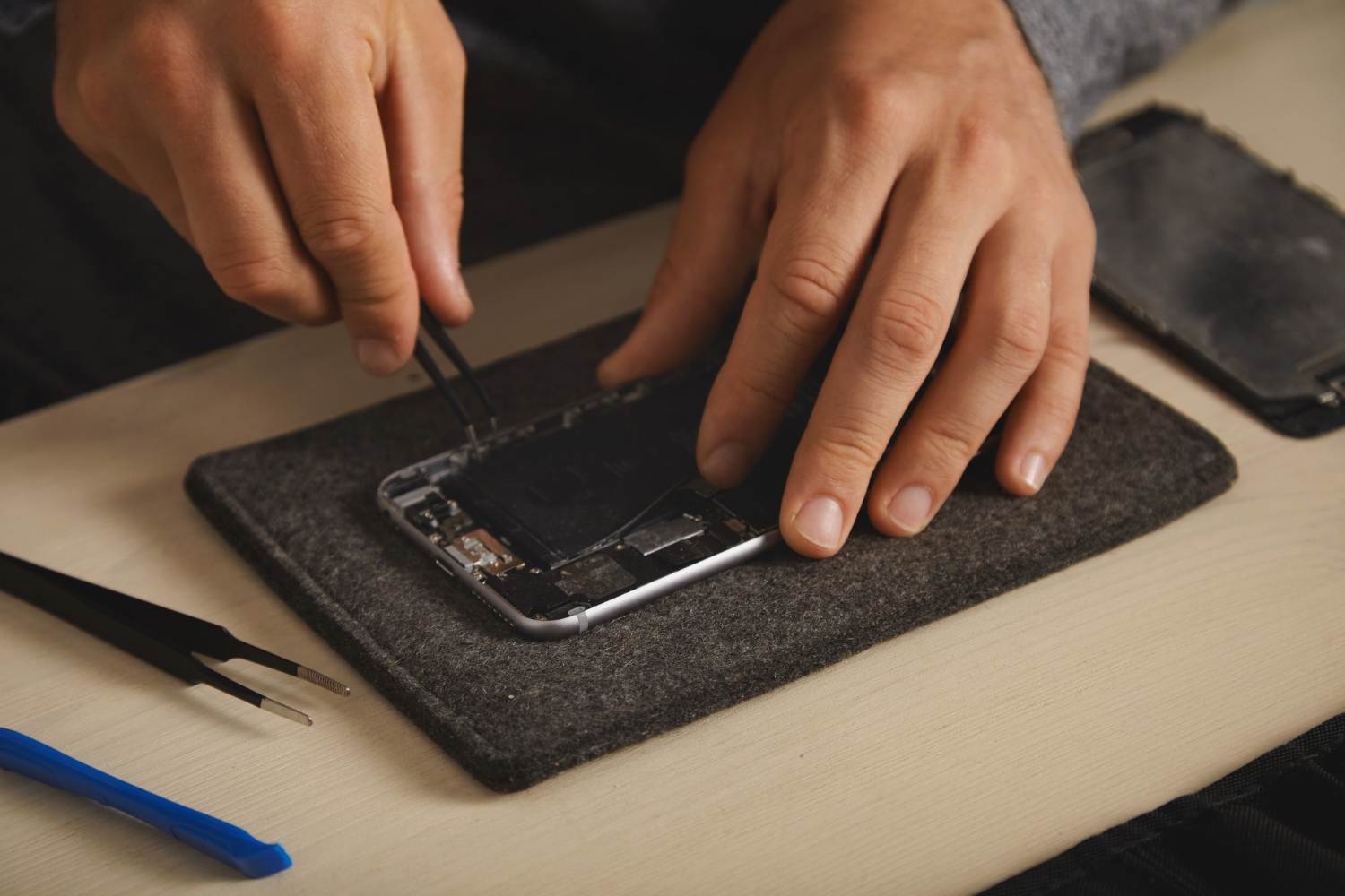 Remplacer la batterie de votre portable ? Comptez sur iServices !