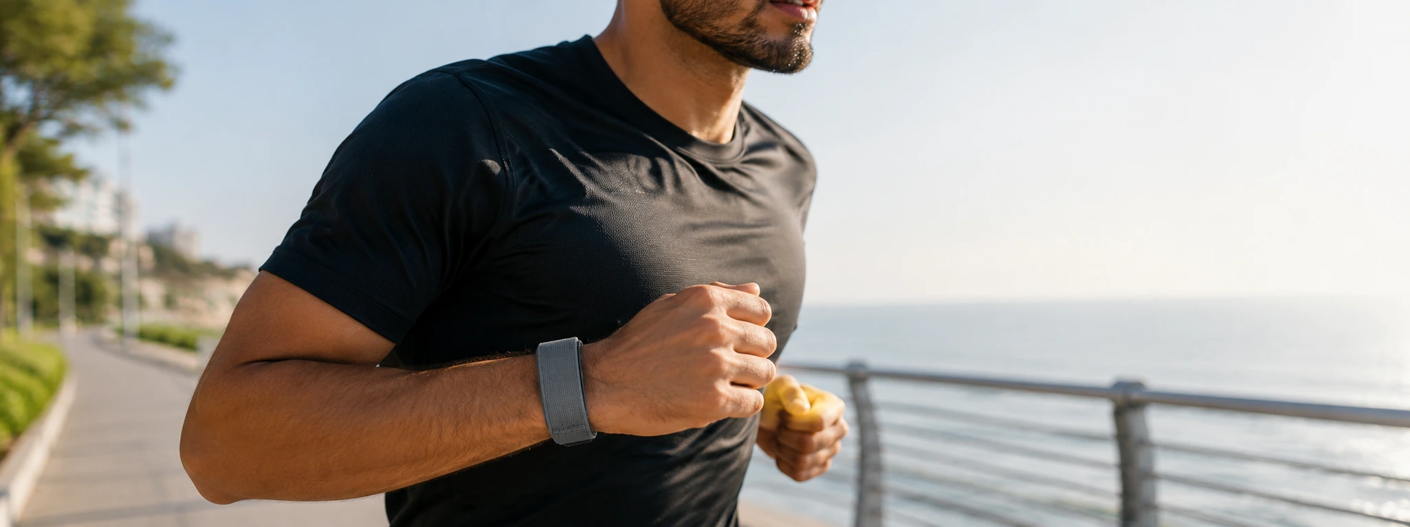 Smartband Sense+ d'iServices avec jusqu'à 50 jours d'autonomie